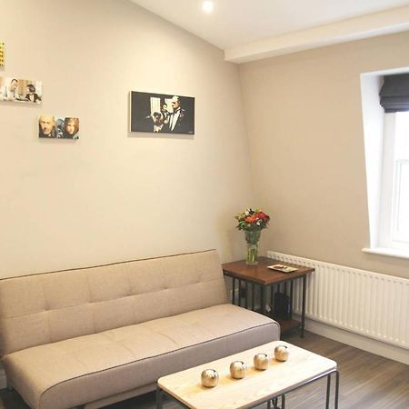 Guestready - Quaint English Flat Near Portobello Lejlighed London Eksteriør billede