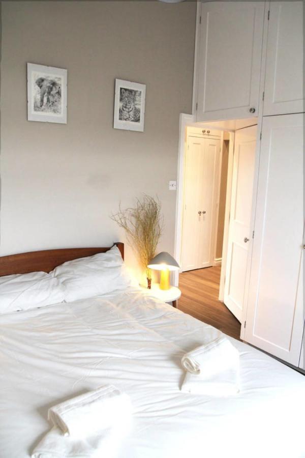Guestready - Quaint English Flat Near Portobello Lejlighed London Eksteriør billede